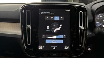 Volvo XC40 RECHARGE T4 CORE