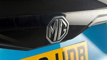 MG MG4 SE