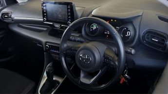 Toyota Yaris DESIGN