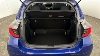 Toyota Yaris DESIGN