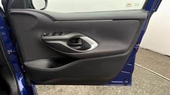 Toyota Yaris DESIGN