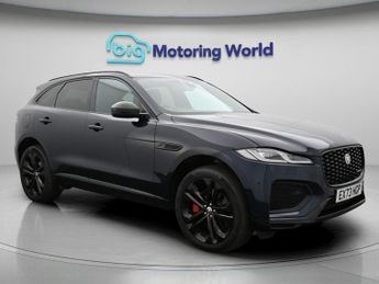 Jaguar F-Pace R-DYNAMIC HSE BLACK