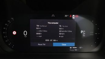 Volvo C40 RECHARGE PRO TWIN AWD