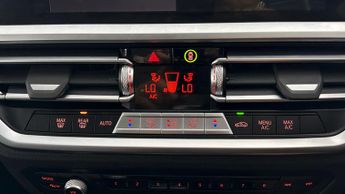 BMW 3 Series 330E SE PRO