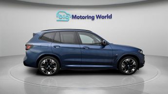 BMW iX3 M SPORT PRO