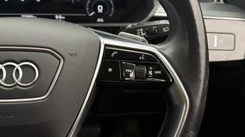 Audi e-tron QUATTRO SPORT
