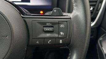 Nissan Qashqai DIG-T N-CONNECTA DCT