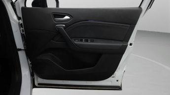 Renault Captur TECHNO E-TECH