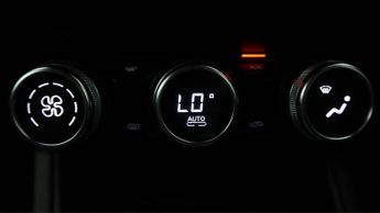 Renault Captur TECHNO E-TECH