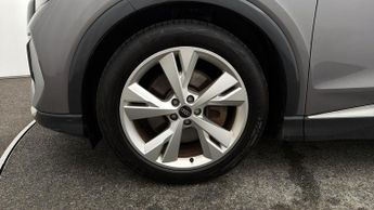 Audi Q4 e-tron SPORTBACK S LINE