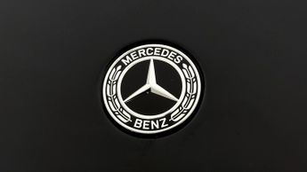 Mercedes-Benz EQA EQA 300 4MATIC AMG LINE