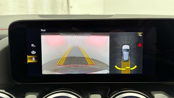 Mercedes-Benz EQA EQA 300 4MATIC AMG LINE