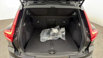 Volvo XC40 RECHARGE PLUS