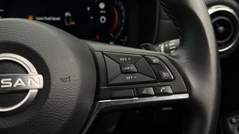 Nissan Juke DIG-T N-CONNECTA DCT