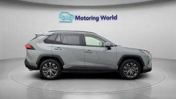 Toyota RAV4 VVT-I DESIGN