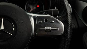 Mercedes-Benz GLC GLC 300 E 4MATIC AMG LINE