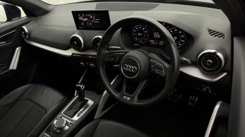 Audi Q2 TFSI S LINE