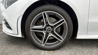 Mercedes-Benz CLA CLA 250 E AMG LINE PREMIUM