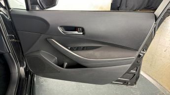 Toyota Corolla ICON TECH