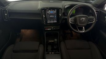 Volvo XC40 RECHARGE PLUS