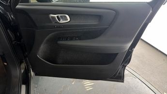 Volvo XC40 RECHARGE PLUS
