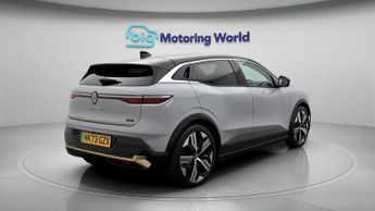 Renault Megane E-Tech ICONIC