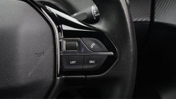 Peugeot E-2008 ACTIVE PREMIUM PLUS