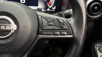 Nissan Juke DIG-T N-CONNECTA DCT