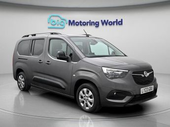 Vauxhall Combo Life Electric DESIGN XL
