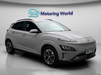 Hyundai KONA PREMIUM