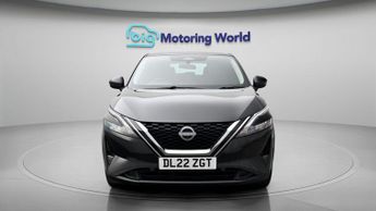 Nissan Qashqai DIG-T ACENTA PREMIUM DCT