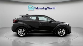Toyota C-HR ICON