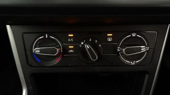 Volkswagen Polo LIFE TSI DSG