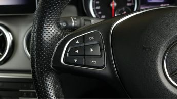Mercedes-Benz GLA GLA 180 URBAN EDITION