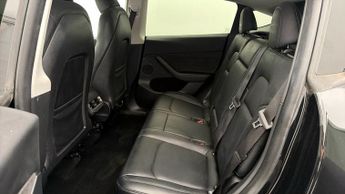 Tesla Model Y BASE