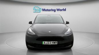 Tesla Model Y BASE