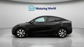 Tesla Model Y BASE