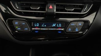 Toyota C-HR ICON