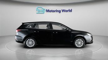 MG MG5 EXCITE