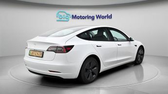 Tesla Model 3 MODEL 3