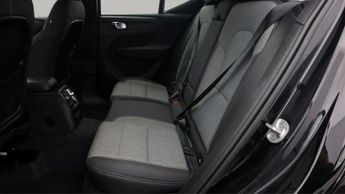 Volvo XC40 RECHARGE T4 PLUS