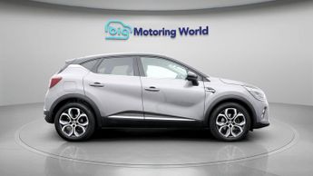 Renault Captur TECHNO E-TECH