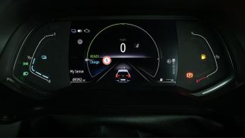 Renault Captur TECHNO E-TECH