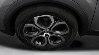 Renault Captur TECHNO E-TECH