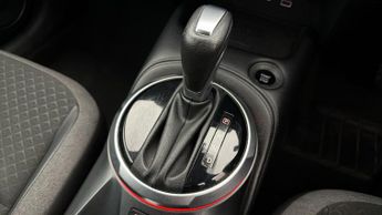Nissan Juke DIG-T N-CONNECTA DCT