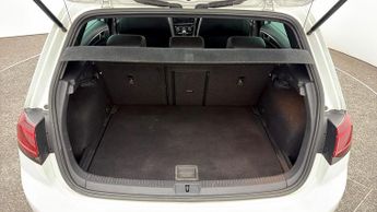 Volkswagen Golf GTI PERFORMANCE TSI DSG