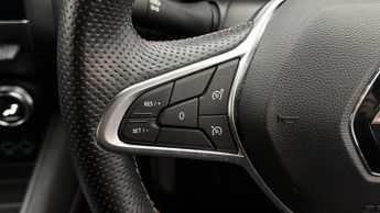 Renault Captur RS LINE E-TECH
