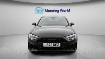 Audi A4 TFSI S LINE BLACK EDITION