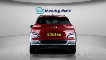 Hyundai KONA PREMIUM SE