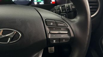 Hyundai KONA PREMIUM SE